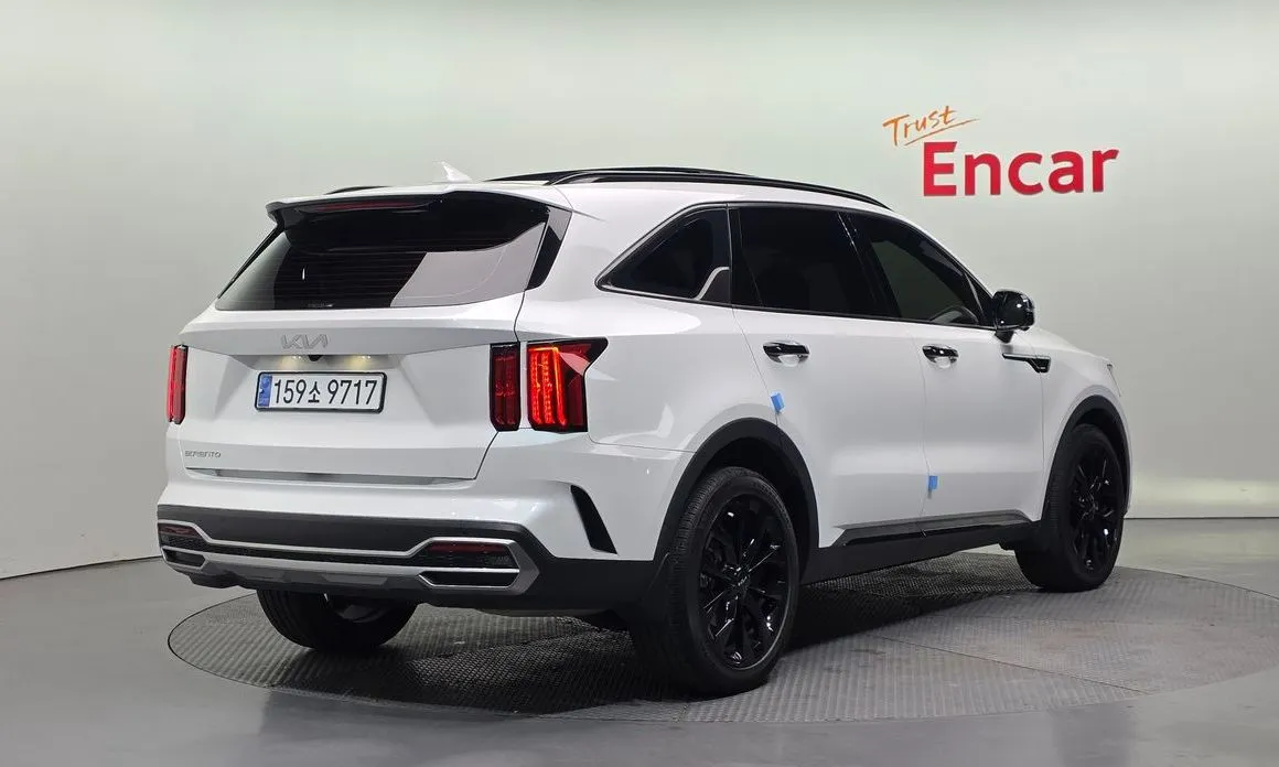 Kia Sorento — фото 5