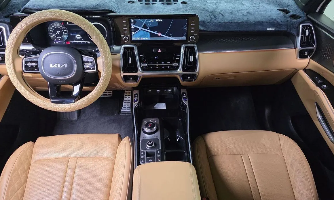 Kia Sorento — фото 10