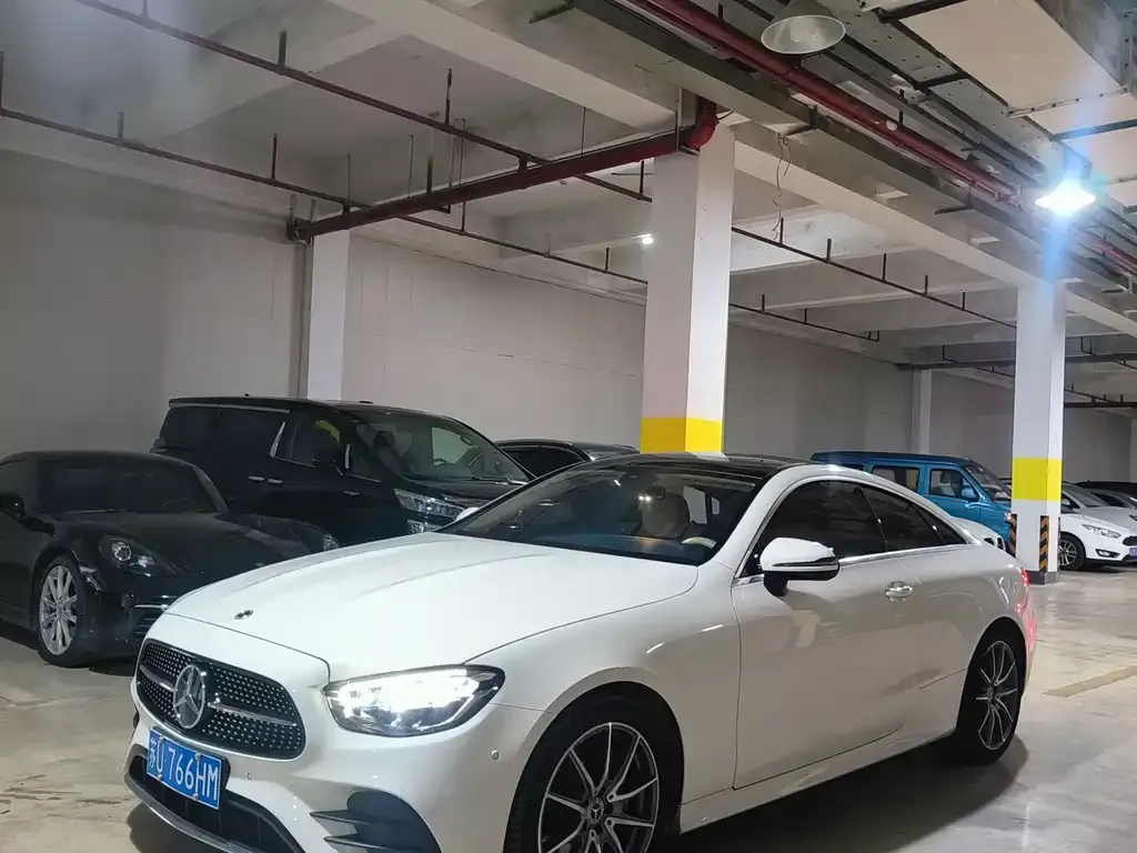 Mercedes-Benz E-Class (Import) — фото 1