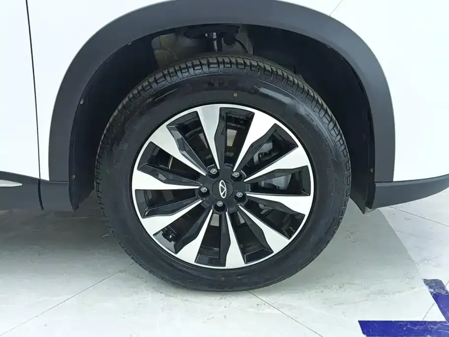 Chery Tiggo 8 PLUS — фото 4