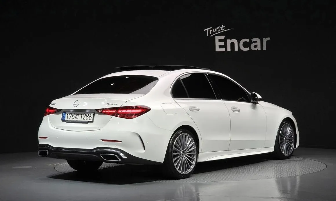 Mercedes-Benz C-Class — фото 7