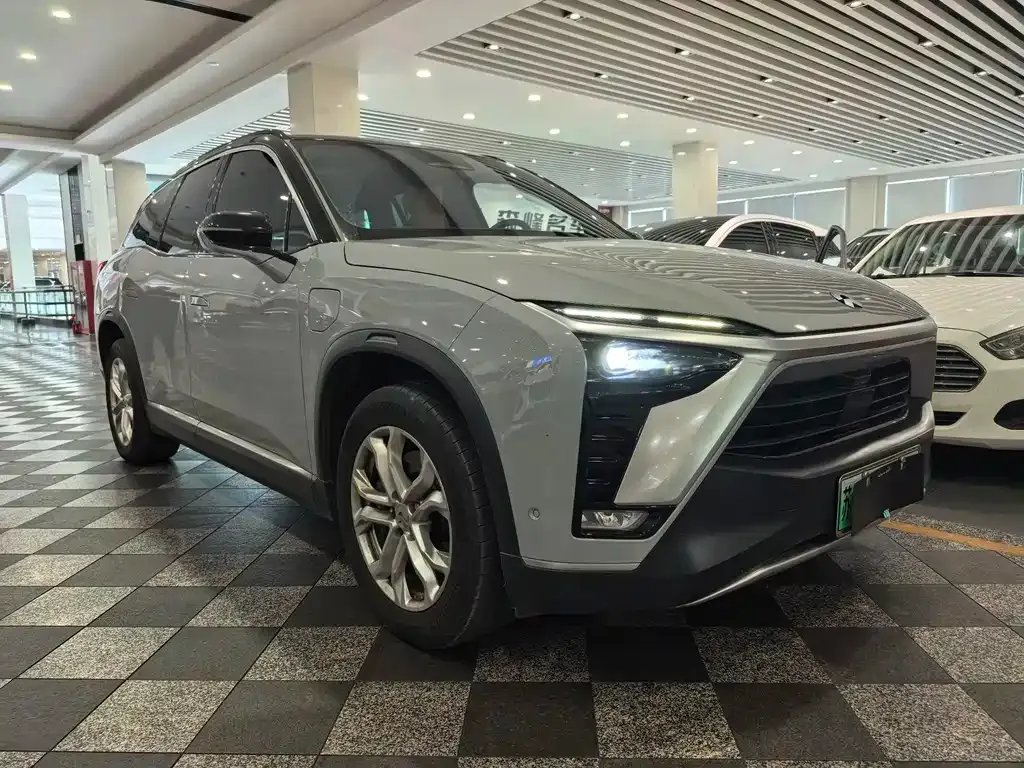 NIO ES8 — фото 3