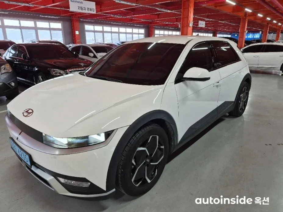 Hyundai Ioniq5 — фото 1