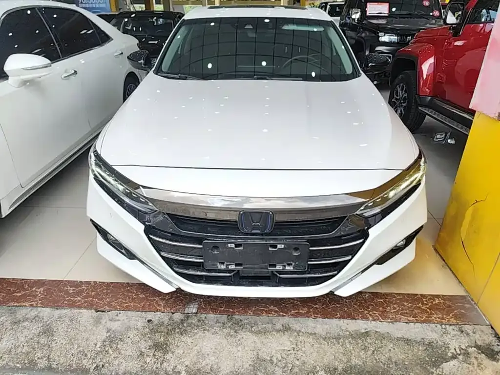 Honda Accord — фото 4