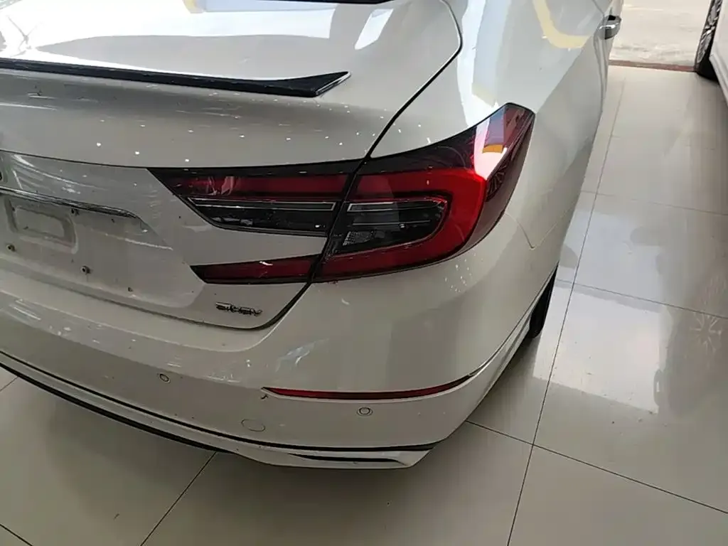 Honda Accord — фото 2