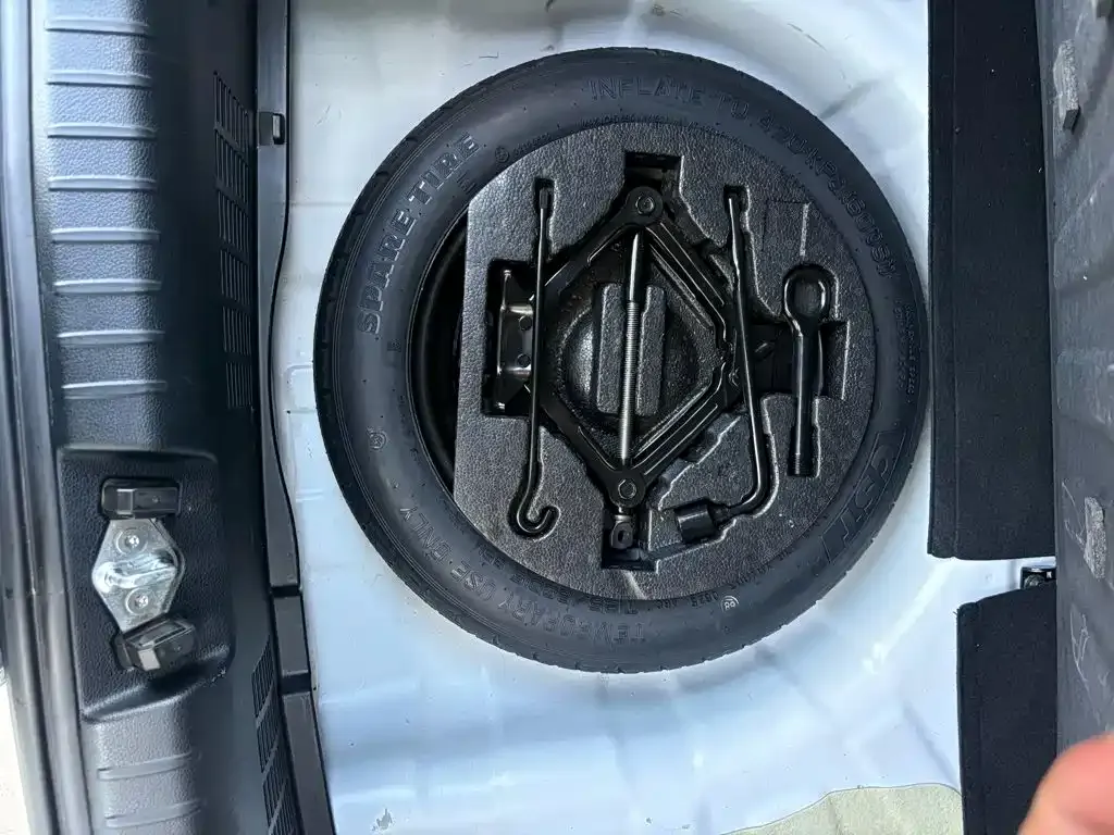 Kia KX1 — фото 2