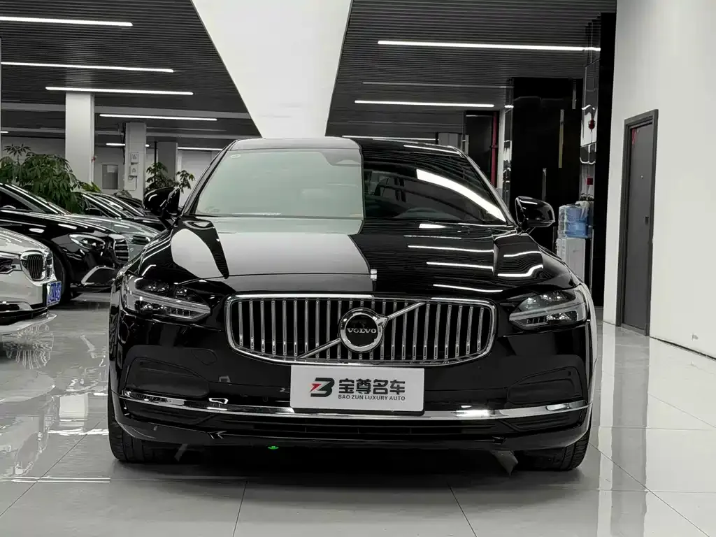 Volvo S90 — фото 4