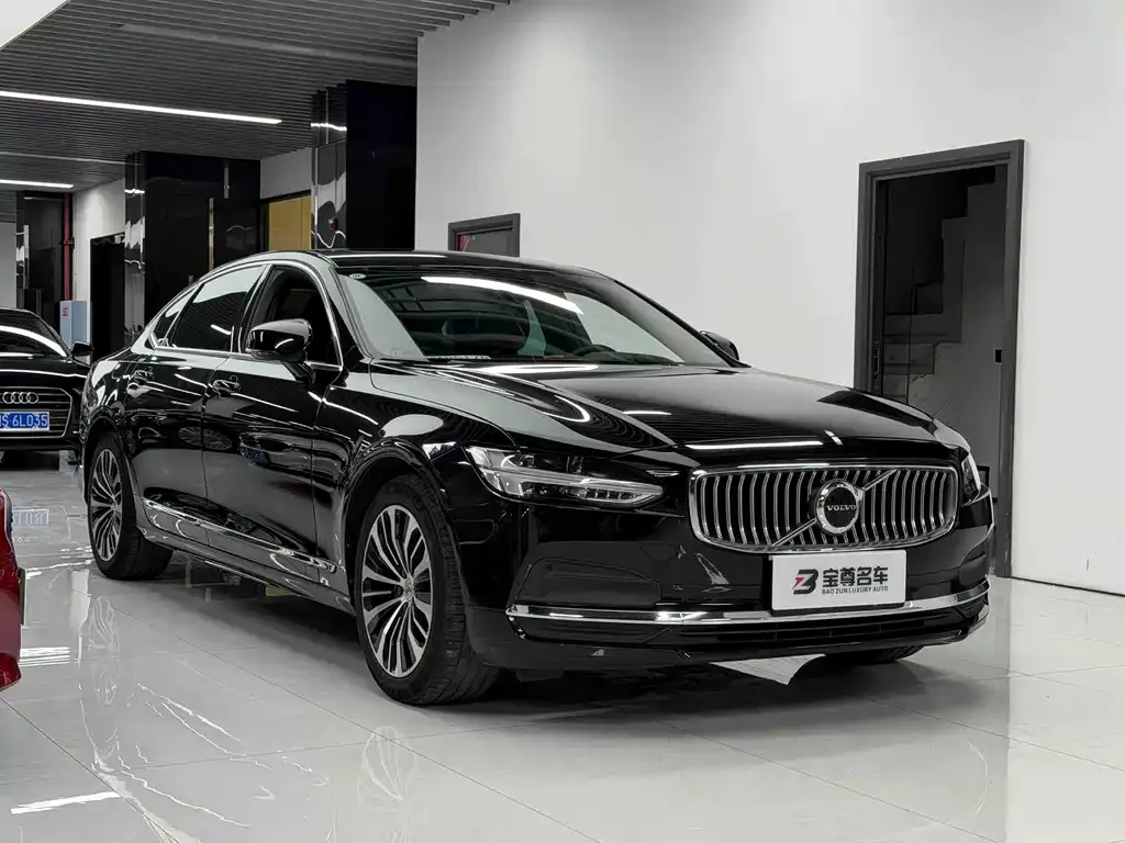 Volvo S90 — фото 9