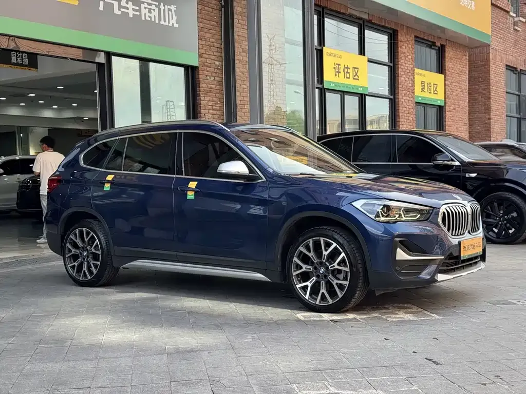 BMW X1 — фото 3