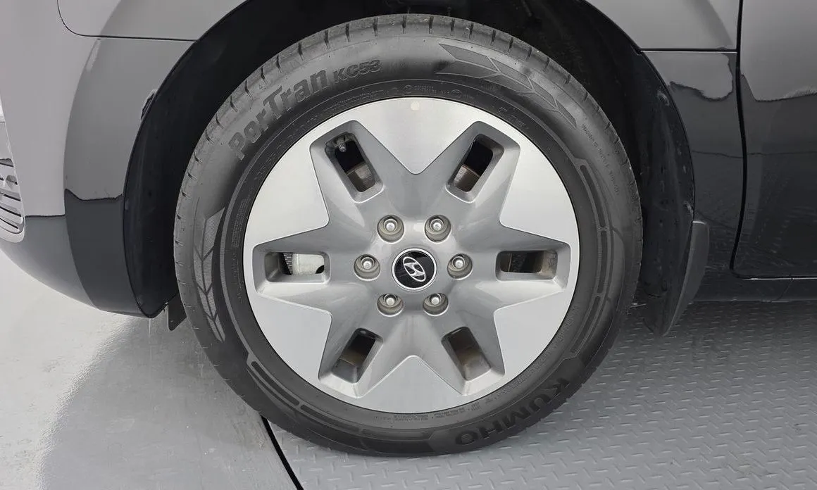 Hyundai Staria — фото 8