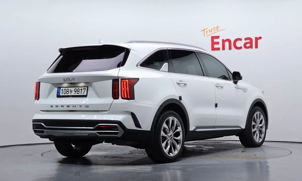 Kia Sorento — фото 5