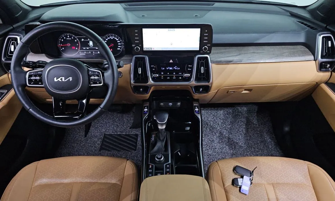 Kia Sorento — фото 9