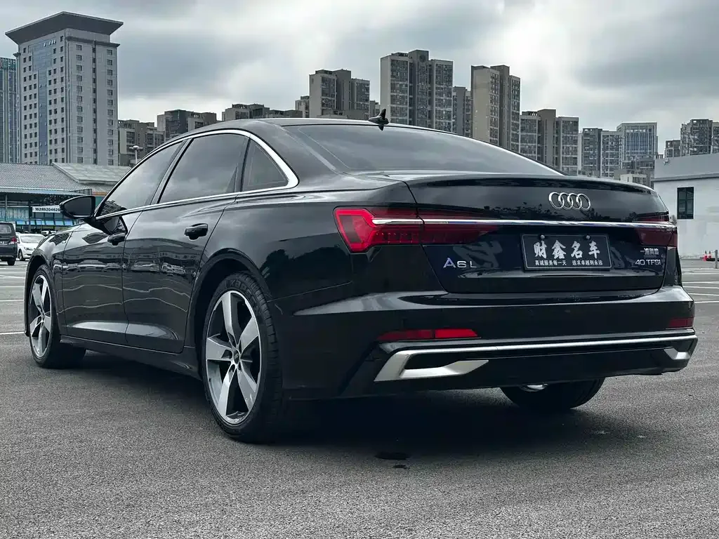 Audi A6L — фото 6