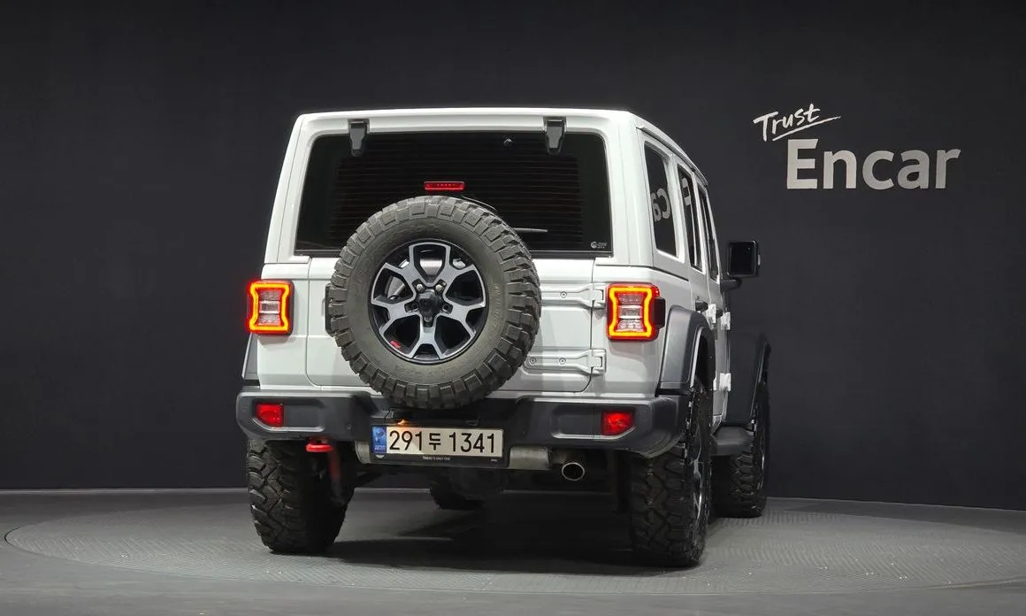 Jeep Wrangler — фото 4
