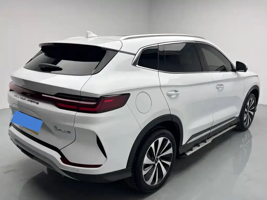 BYD PLUS New Energy — фото 2