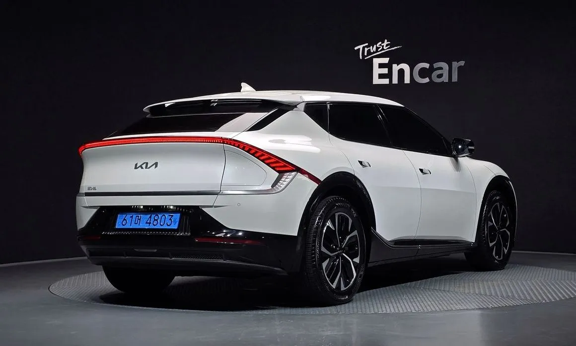 Kia EV6 — фото 3