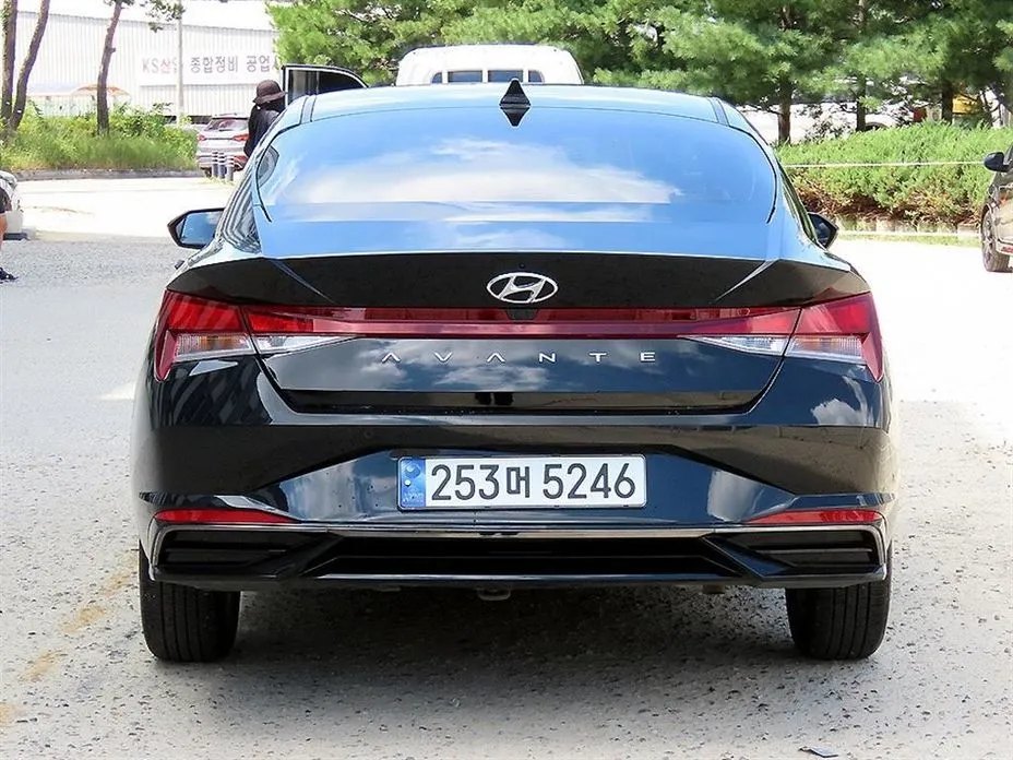 Hyundai AVANTE — фото 9