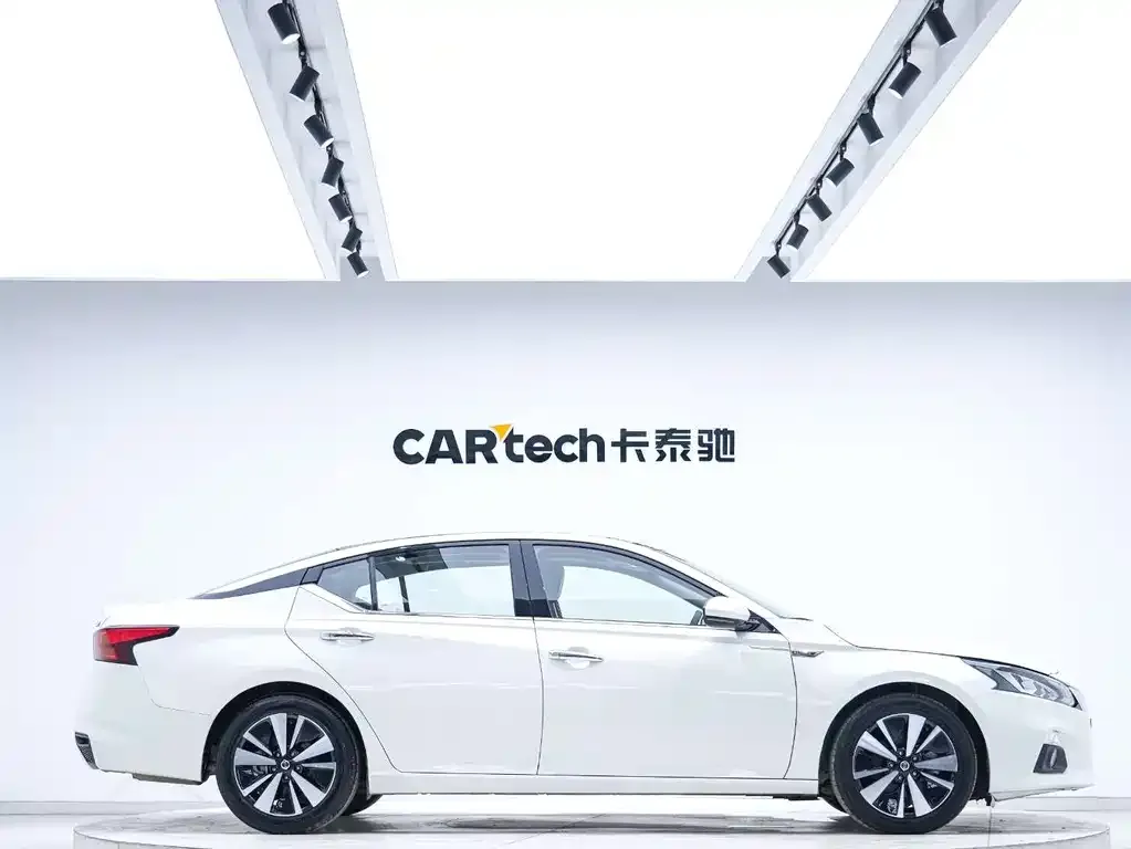 Nissan Teana — фото 5