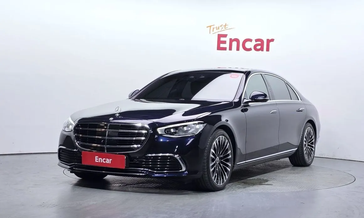 Mercedes-Benz S-Class — фото 1