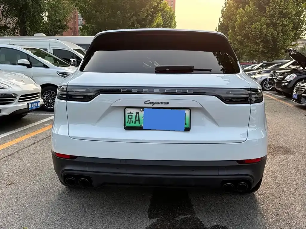 Porsche Cayenne Hybrid — фото 6