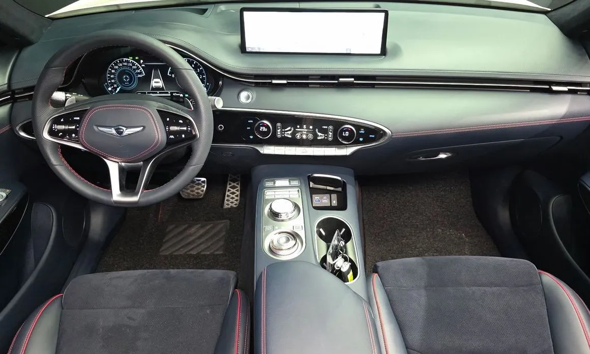 Genesis GV70 — фото 10