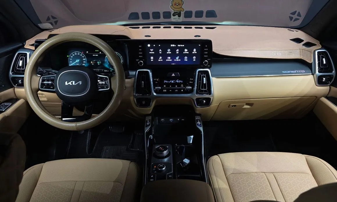 Kia Sorento — фото 8