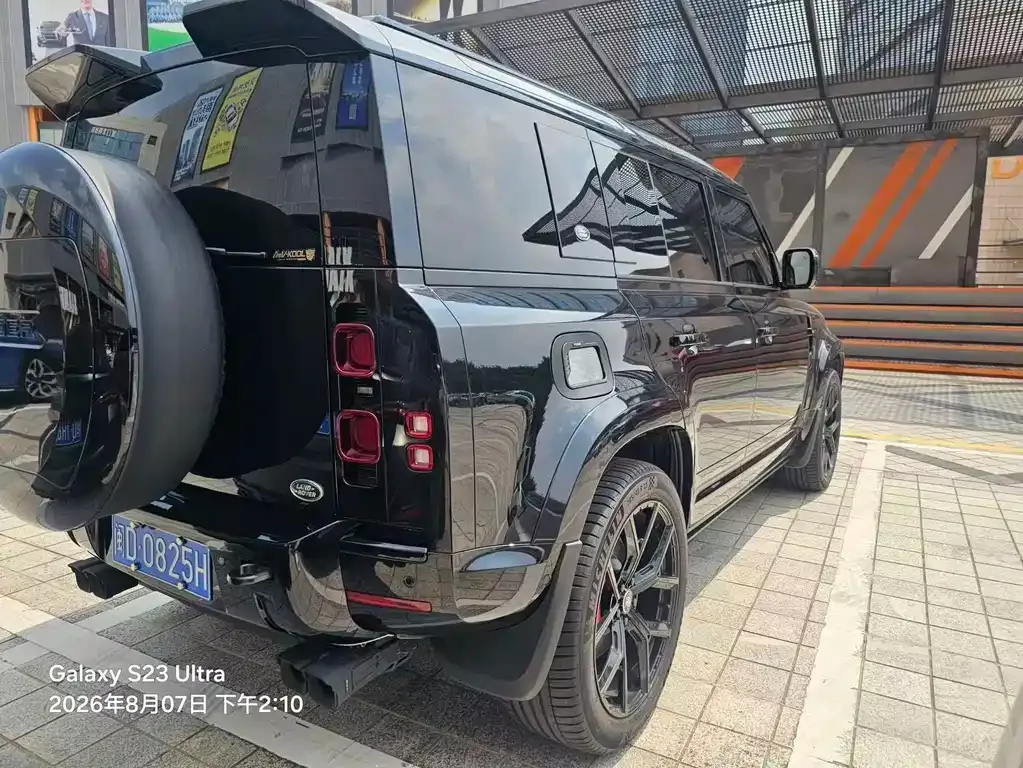 Land Rover Defender — фото 3