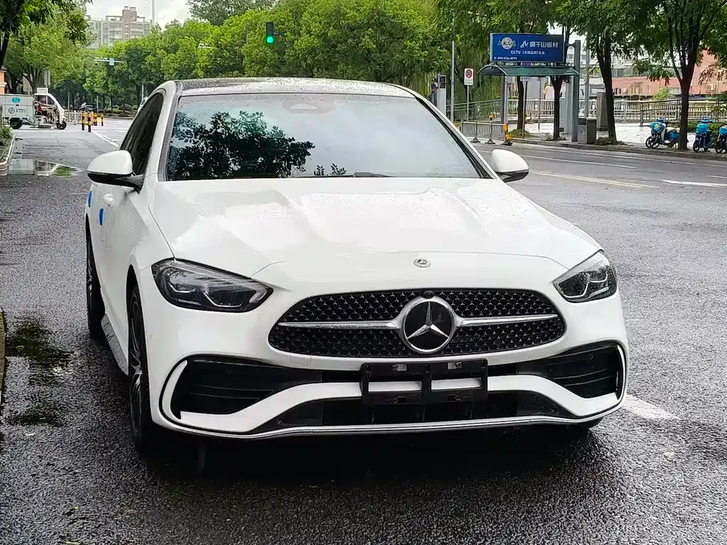 Mercedes-Benz C-Class — фото 8