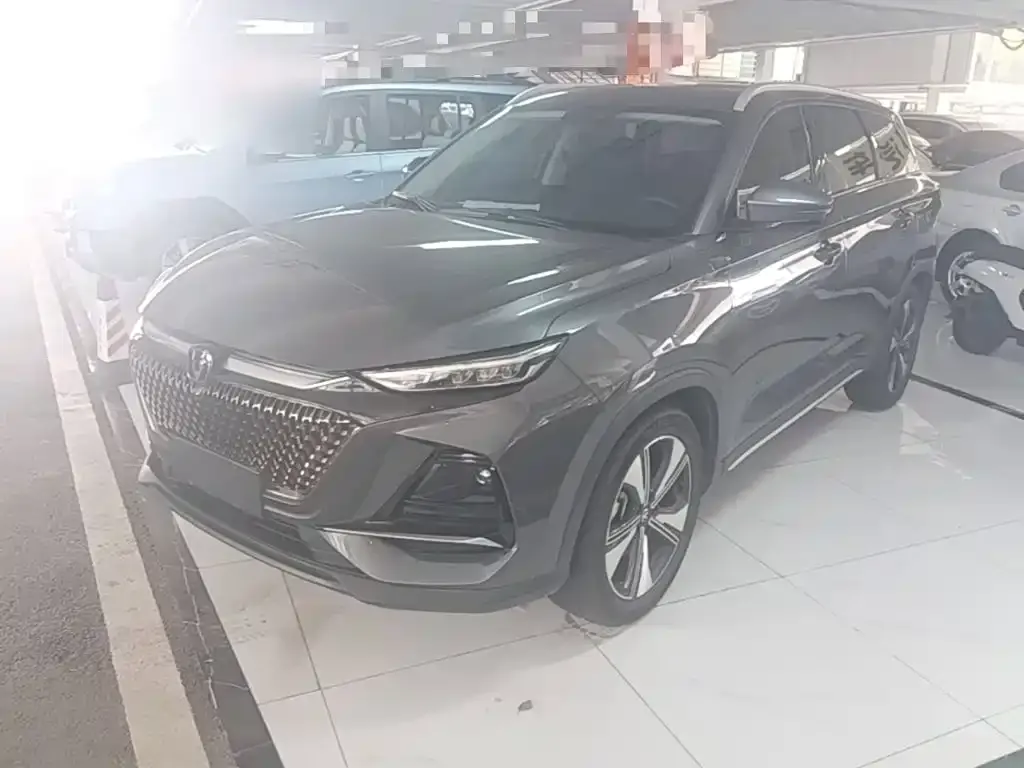 Changan X7 PLUS — фото 1