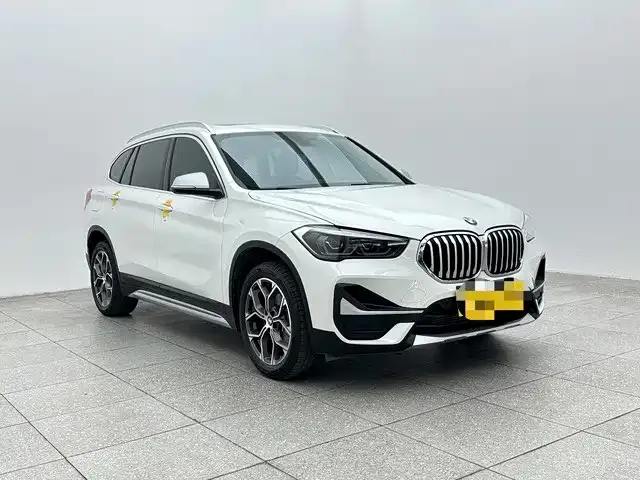 BMW X1 — фото 7