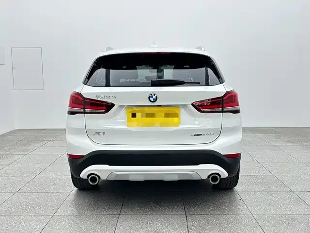 BMW X1 — фото 10