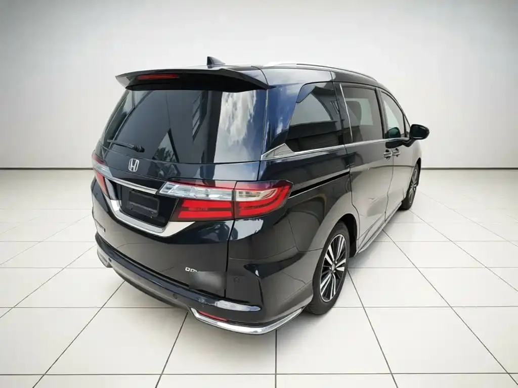 Honda Odyssey — фото 4