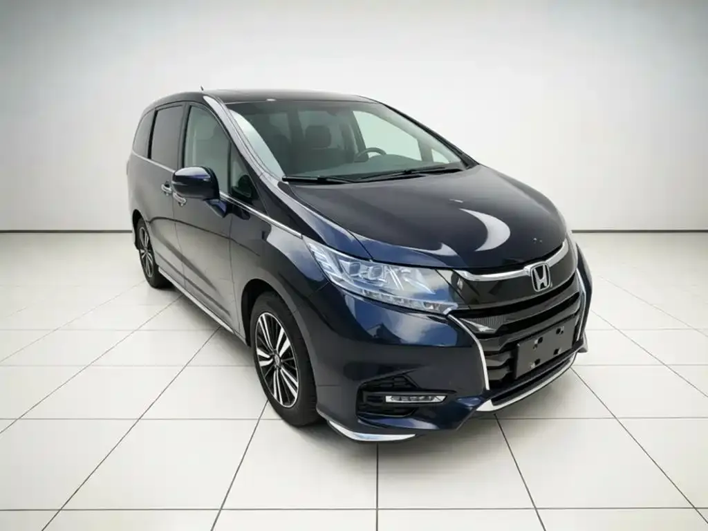Honda Odyssey — фото 10