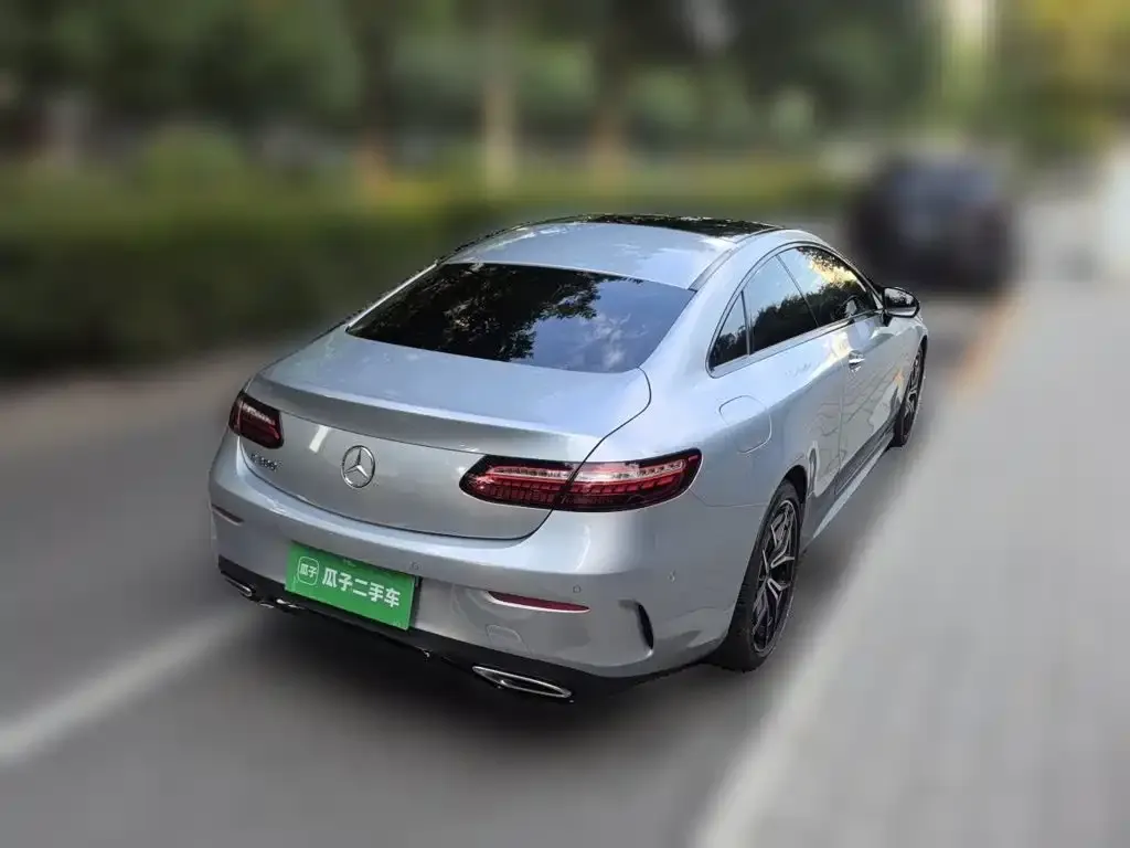 Mercedes-Benz E-Class (Import) — фото 2