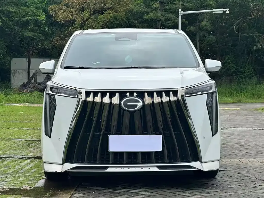GAC Motor Trumpchi M8 — фото 5