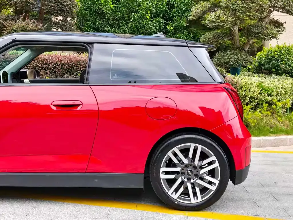 MINI Cooper EV — фото 7
