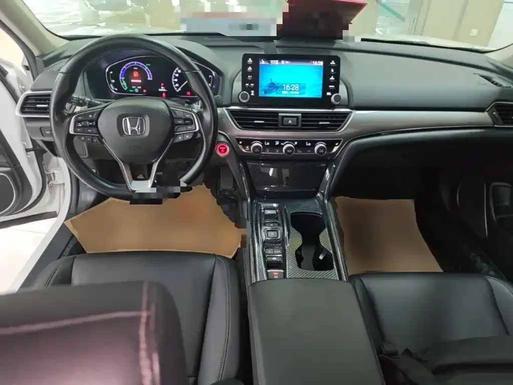 Honda Accord — фото 9