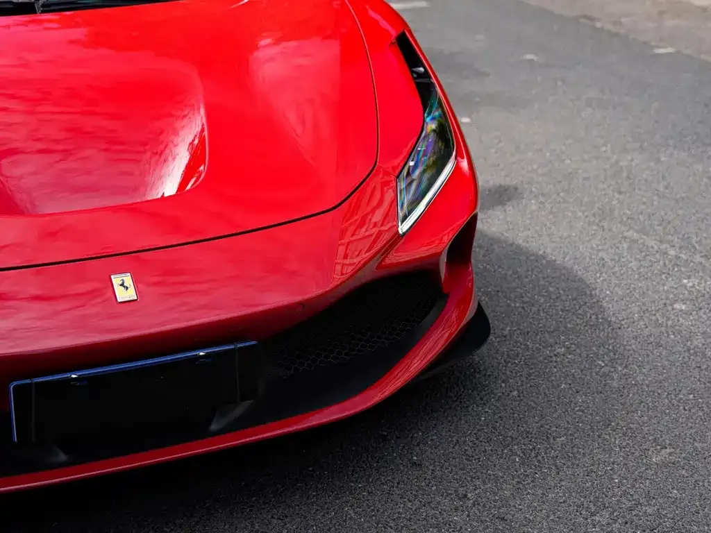 Ferrari F8 — фото 9