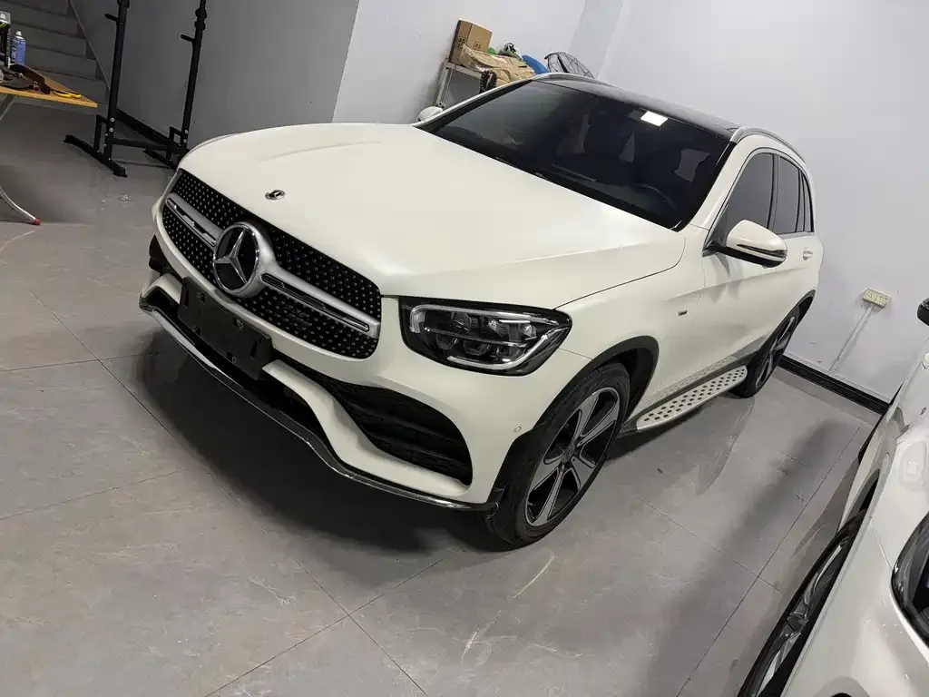 Mercedes-Benz GLC — фото 1