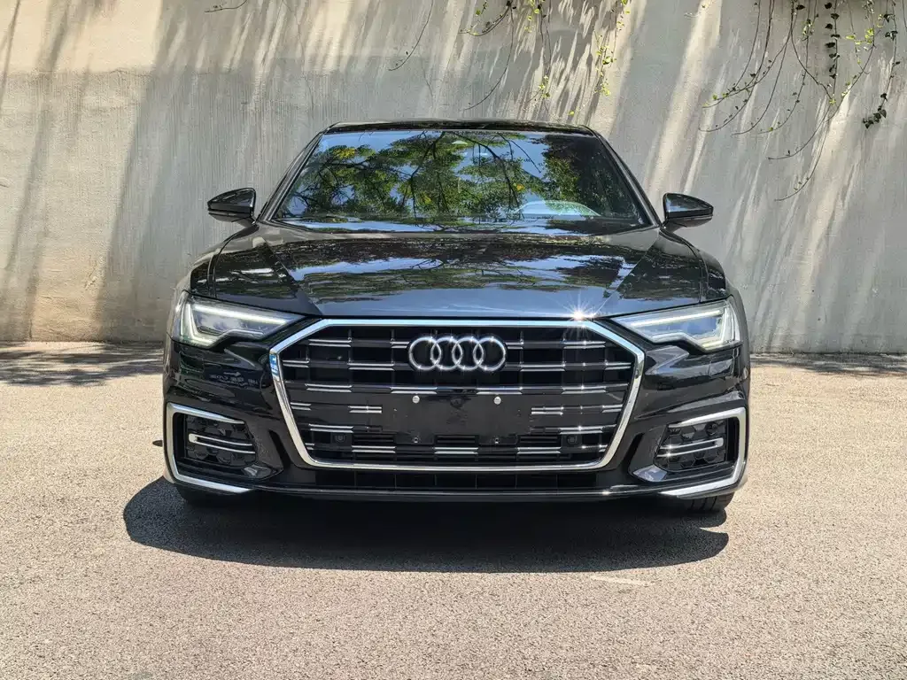 Audi A6L — фото 9