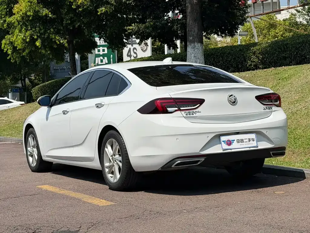 Buick Regal — фото 3