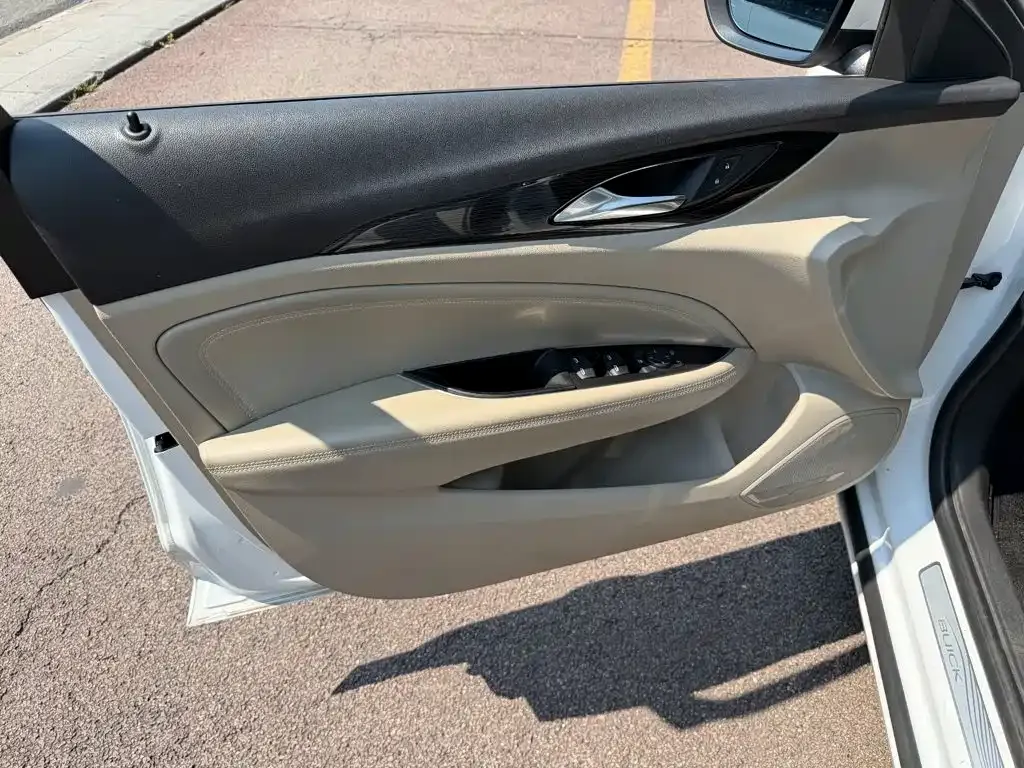 Buick Regal — фото 4
