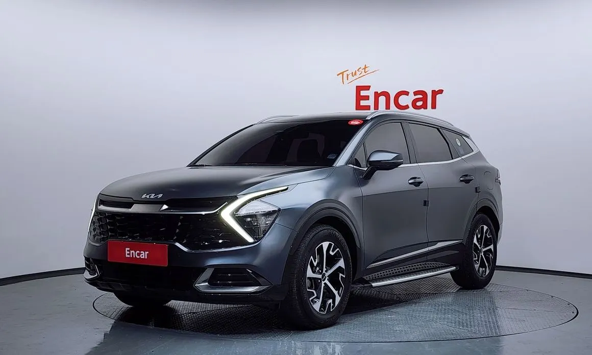 Kia Sportage — фото 1