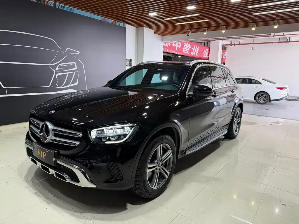 Mercedes-Benz GLC — фото 1