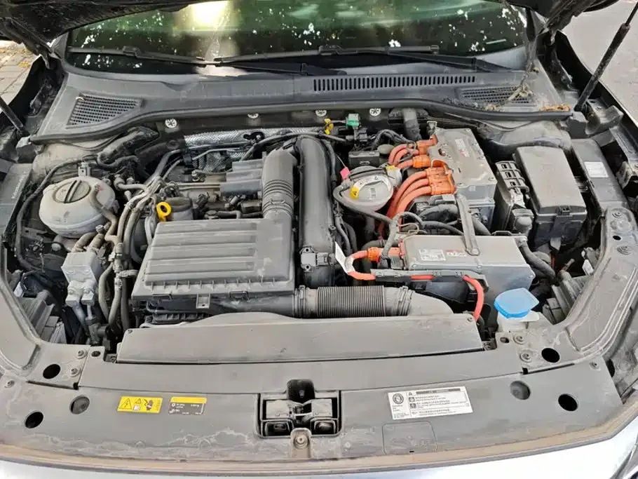 Volkswagen 帕萨特插电混动 — фото 3