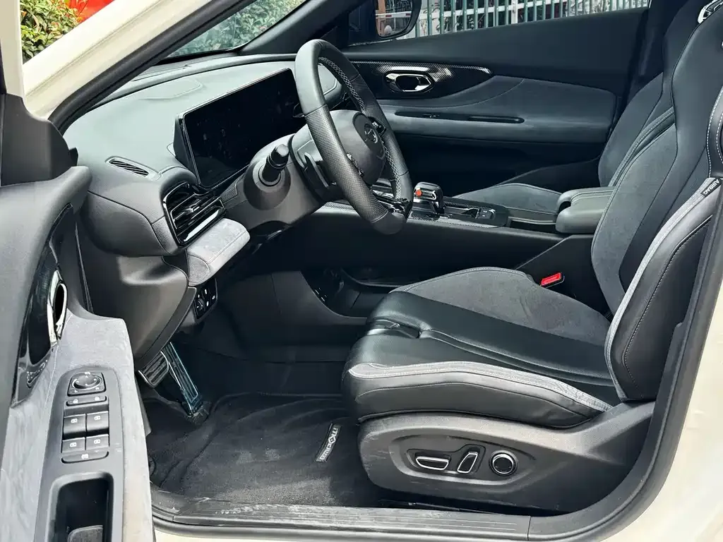 GAC Motor Shadow Leopard — фото 4