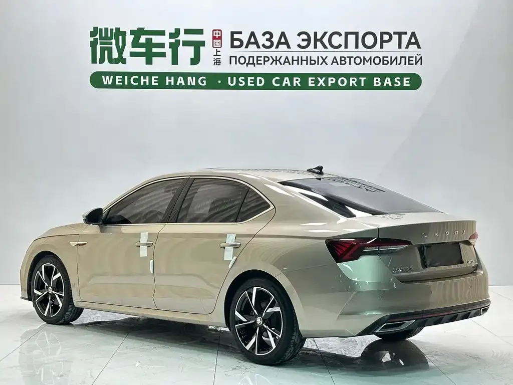 Skoda Octavia — фото 10