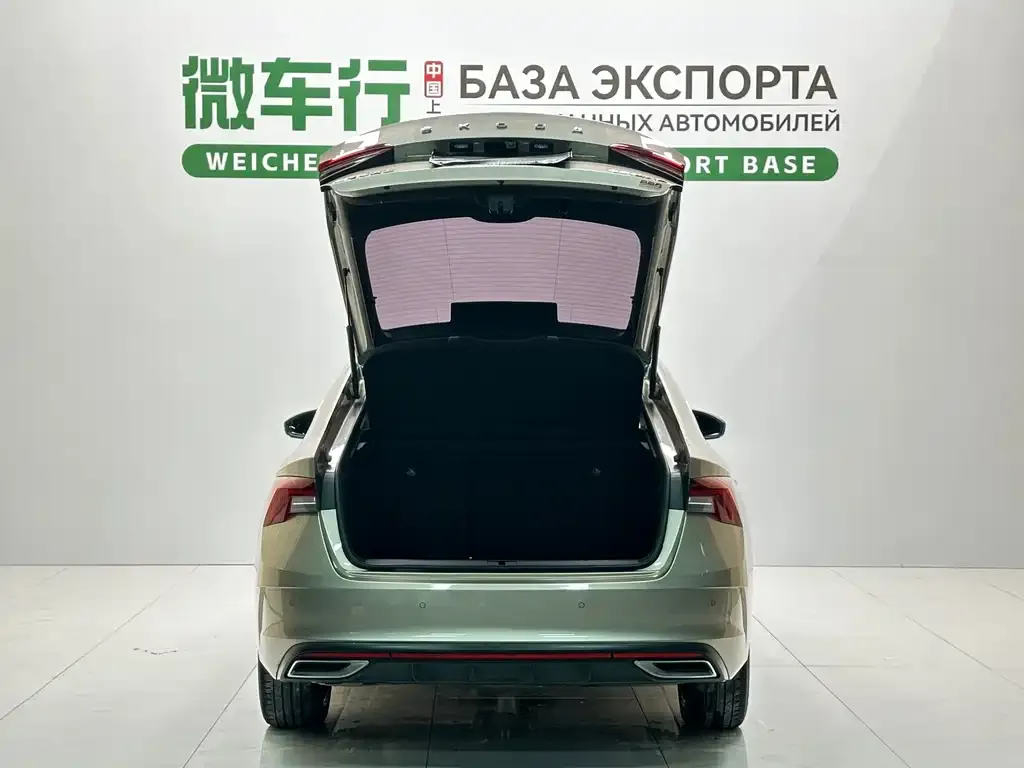 Skoda Octavia — фото 3