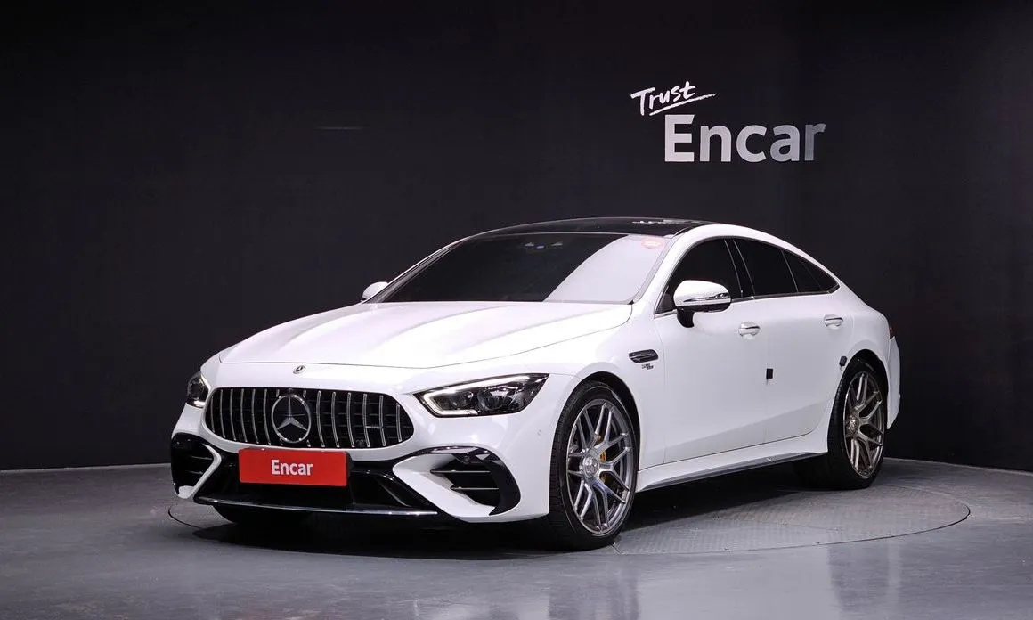 Mercedes-Benz AMG GT — фото 1