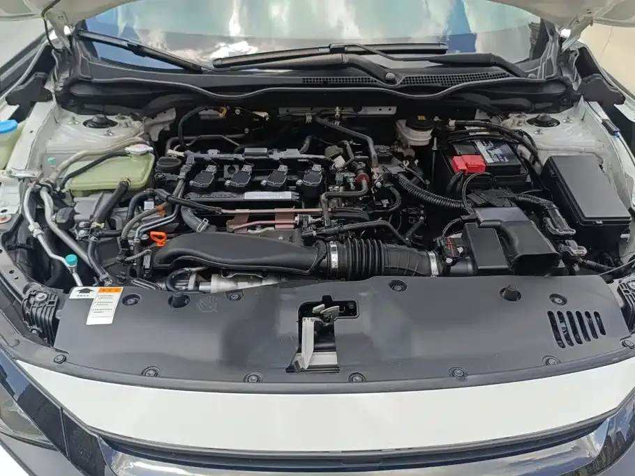 Honda Civic — фото 8